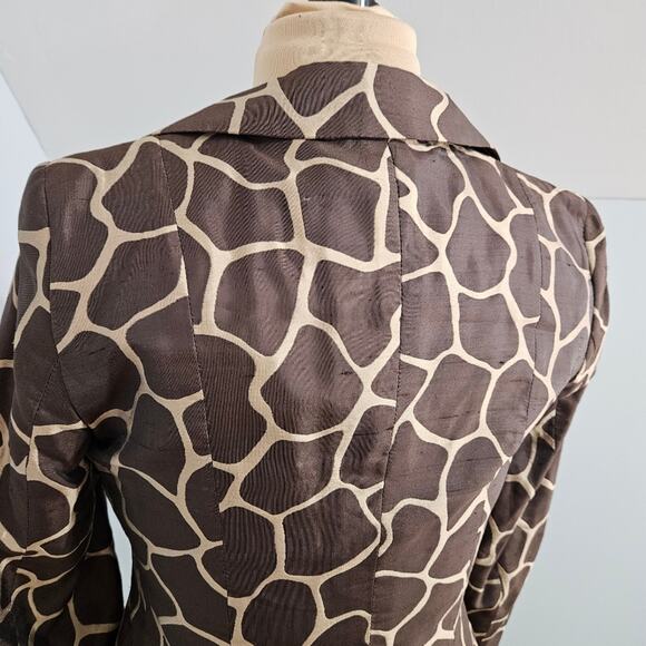 MaxMara Giraffe Print Women's Blazer 100% Silk Size 10 Career Corpcore Jacket - Picture 9 of 14
